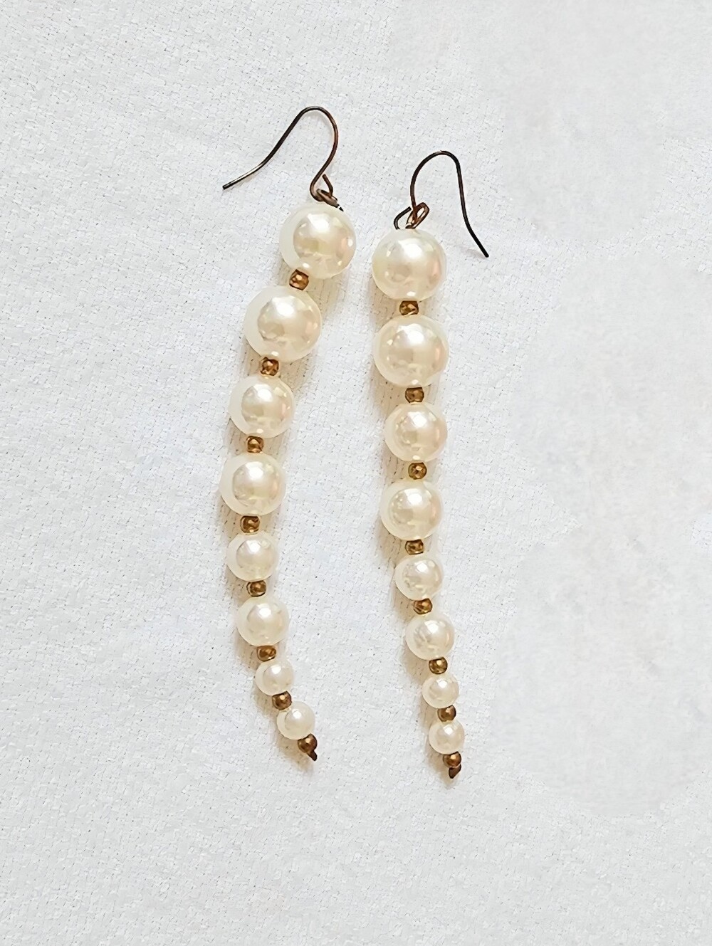 Pearl Dangling Earrings